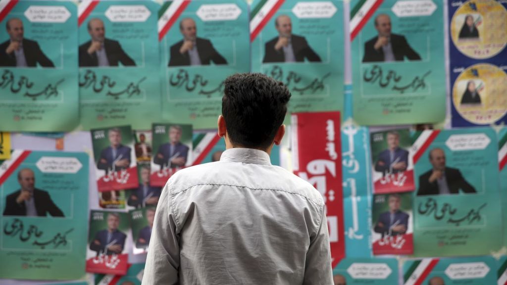 Irán celebra elecciones parlamentarias en medio de protestas contra el régimen Irán celebra elecciones parlamentarias en medio de protestas contra el régimen