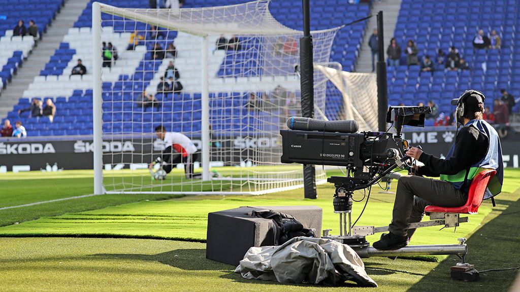 Las televisiones en abierto piden poder emitir publicidad de apuestas a partir de las 22:00 Las televisiones en abierto piden poder emitir publicidad de apuestas a partir de las 22:00