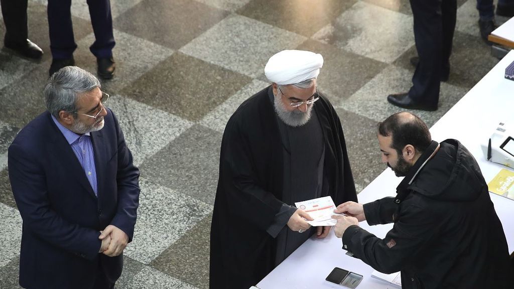 Jamenei llama a votar en las legislativas "por el interés de la nación" y contra la presión extranjera Jamenei llama a votar en las legislativas "por el interés de la nación" y contra la presión extranjera