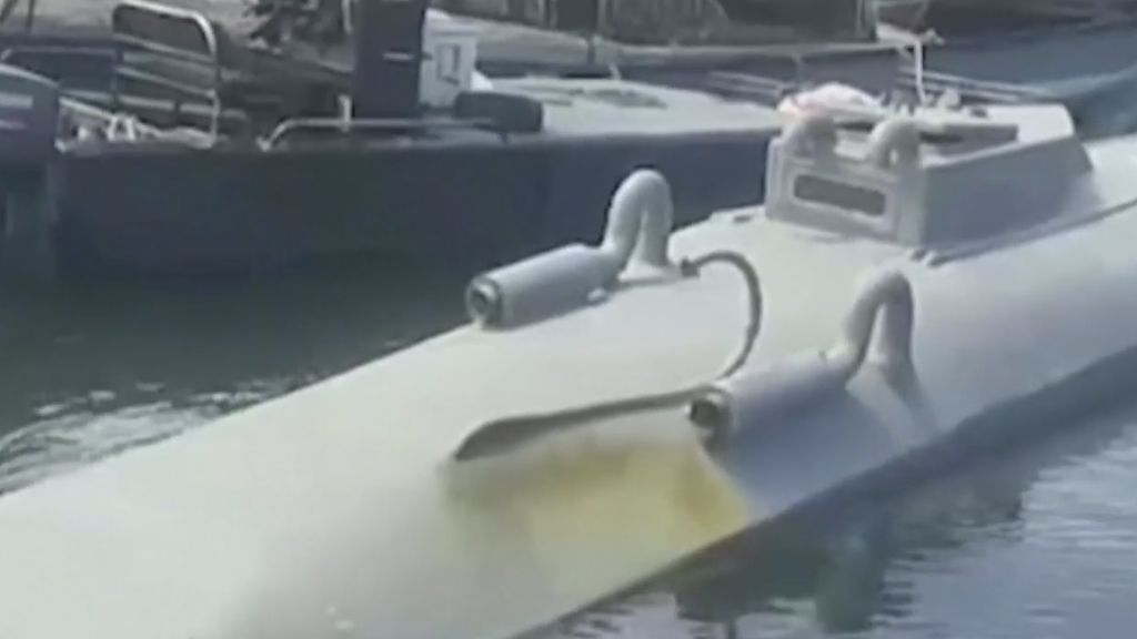Interceptan un submarino de fabricación casera con 5 toneladas de droga en el Caribe