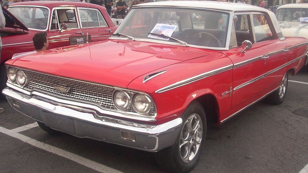 Ford Galaxie 500