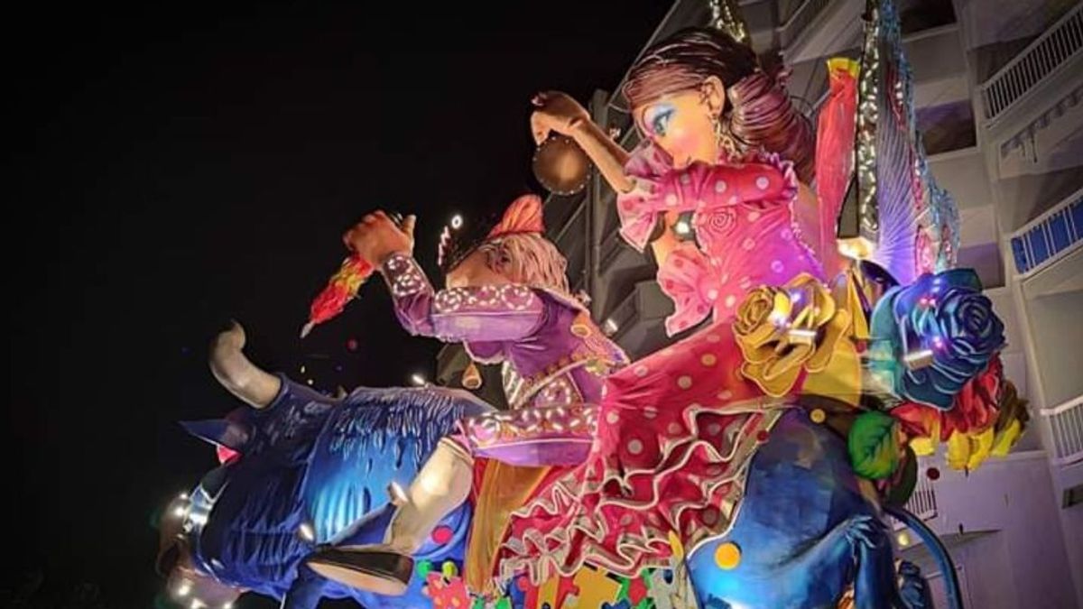Muere un niño de 4 años tras caer desde una carroza durante un desfile de Carnaval en Sicilia