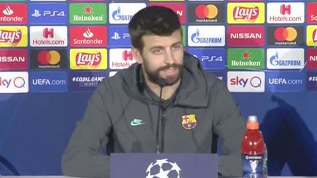 Gerard Piqué, sobre los títeres