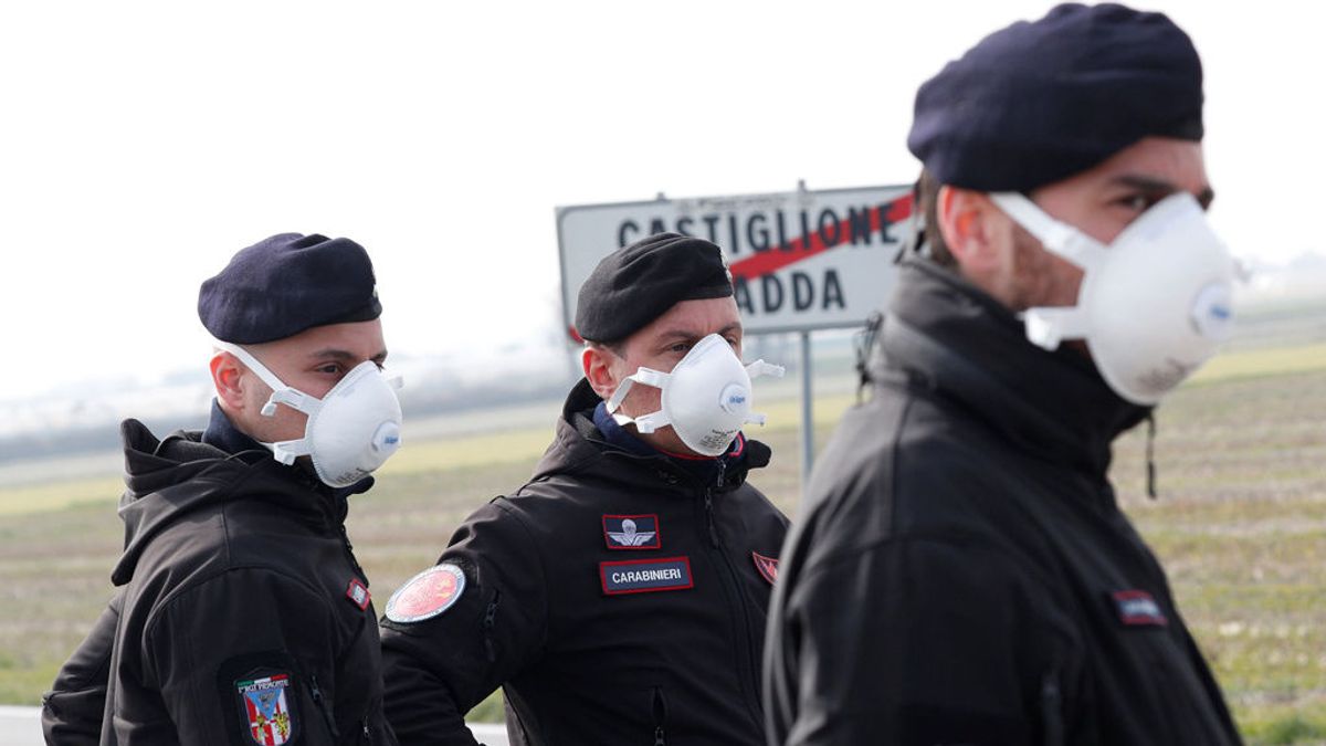 El timo del coronavirus en Italia: se disfrazan de enfermeros para desvalijar a los ancianos en su casa El timo del coronavirus en Italia: se disfrazan de enfermeros para desvalijar a los ancianos en su casa