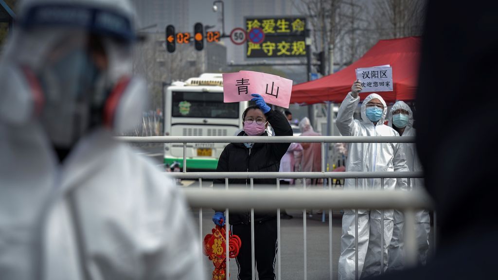 Las autoridades chinas refuerzan los controles por el coronavirus
