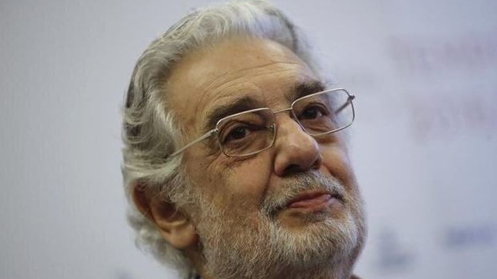 Plácido Domingo pide perdón por el "dolor" causado tras las acusaciones por agresión sexual