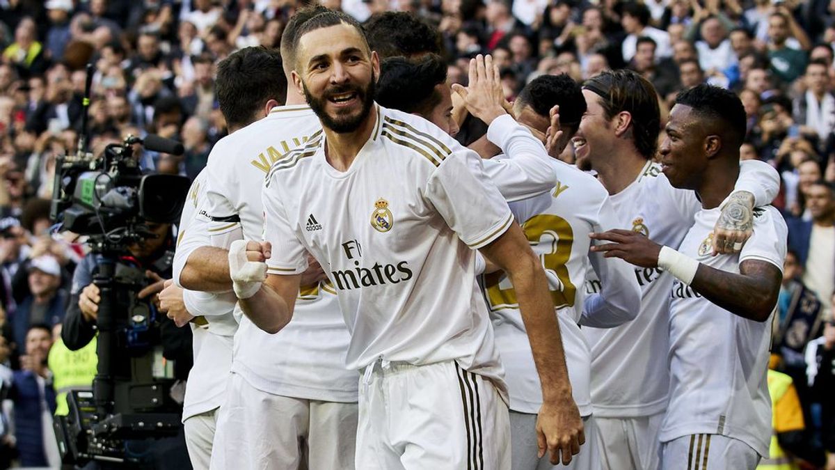 Karim Benzema renueva con el Real Madrid hasta junio de 2022