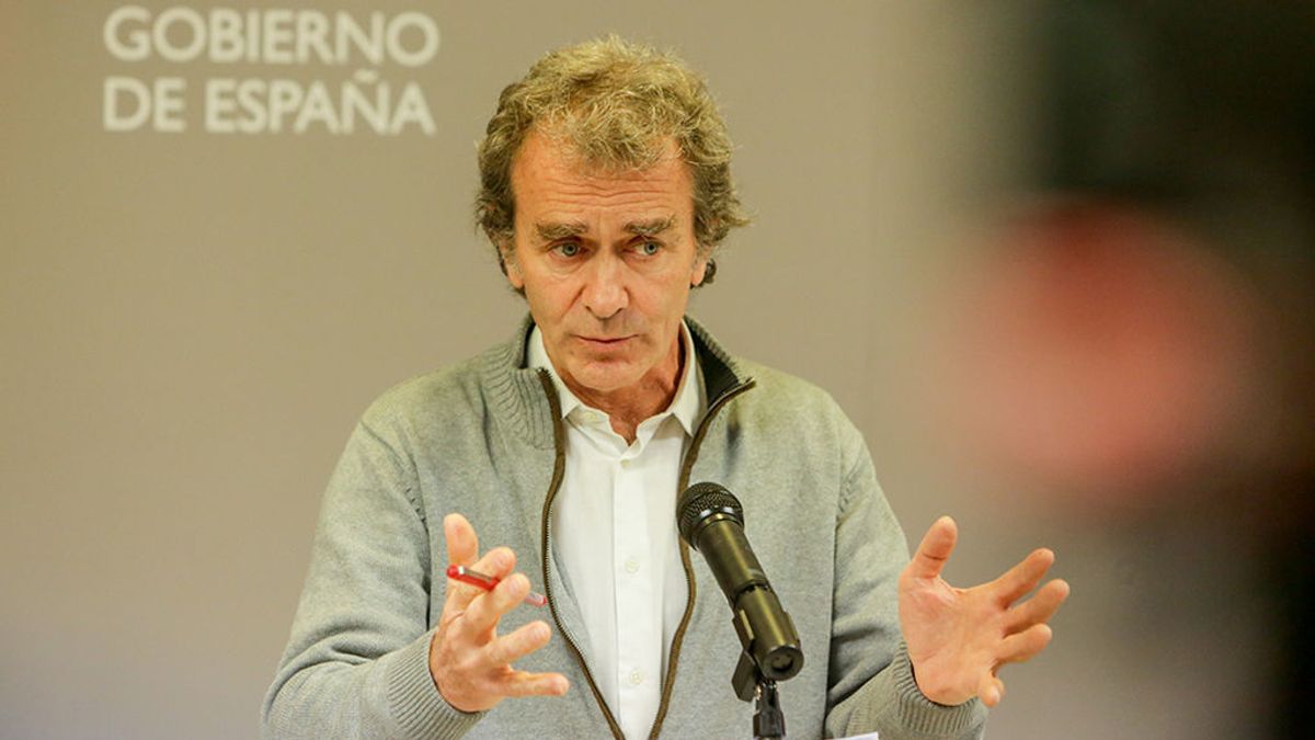 Fernando Simón, el hombre que tranquiliza frente al miedo por el coronavirus Fernando Simón, el hombre que tranquiliza frente al miedo por el coronavirus