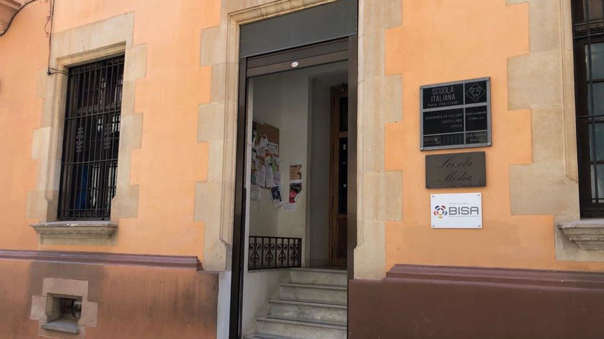 Vetos y discriminaciones a italianos en Barcelona Vetos y discriminaciones a italianos en Barcelona
