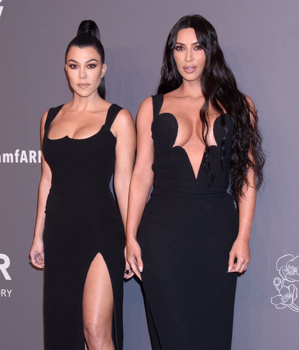 Kourtney y Kim Kardashian, en la New York Gala