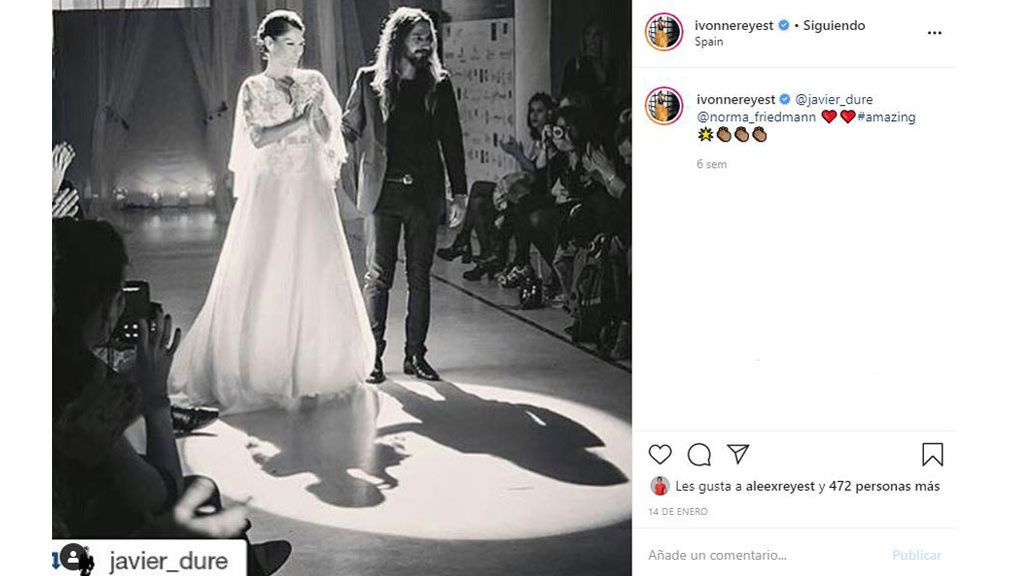Ivonne Reyes, vestida de novia en un desfile
