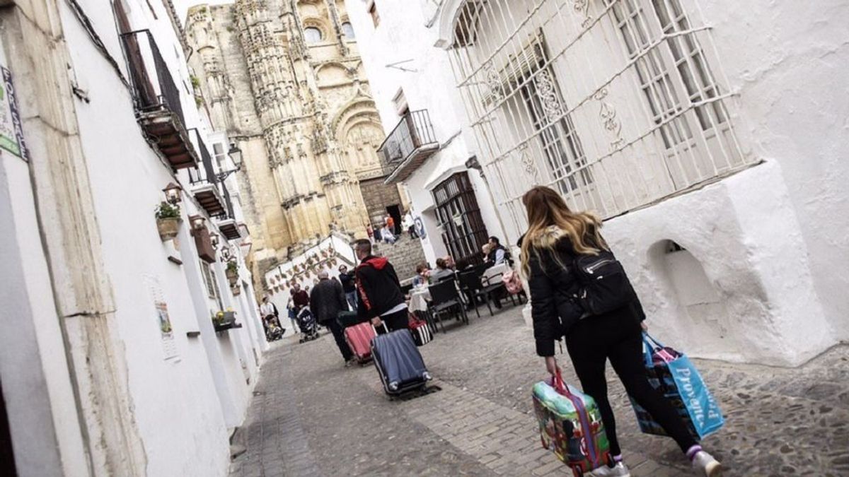 Las reservas hoteleras caen especialmente en Canarias por el coronavirus Las reservas hoteleras caen especialmente en Canarias por el coronavirus