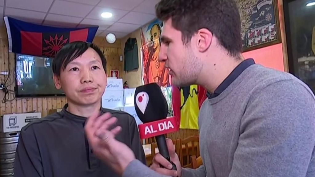 El chino franquista asegura que le echan de su bar por ser 'facha'
