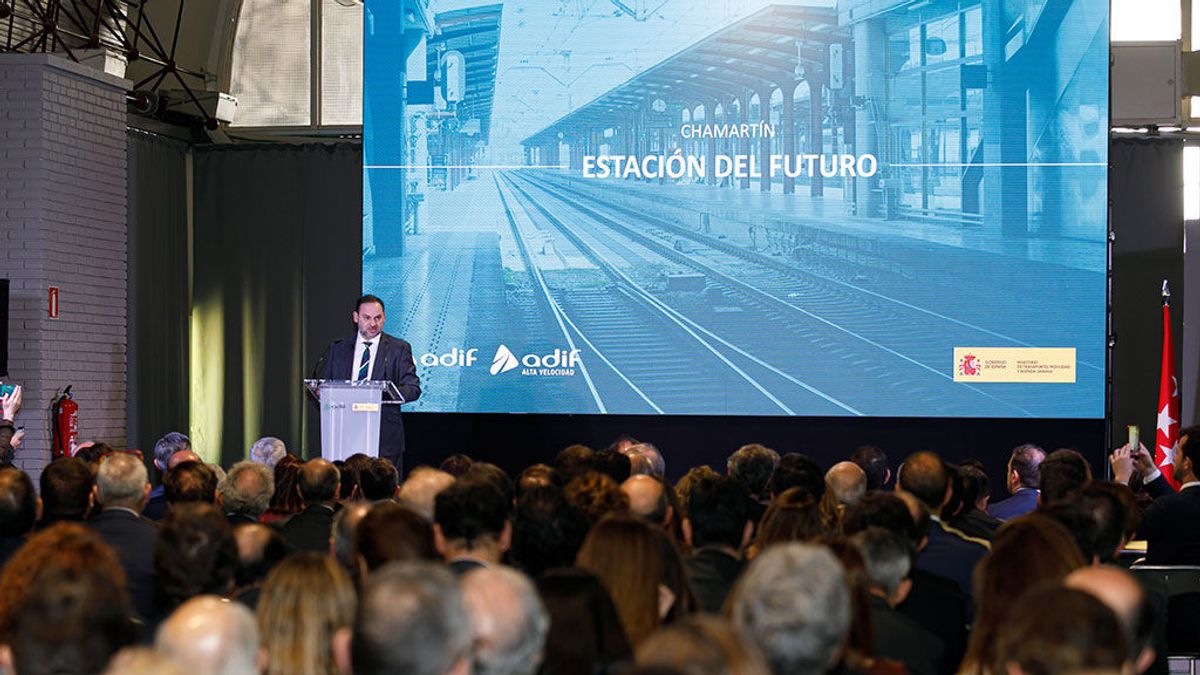 Adif lanza el concurso para convertir Chamartín en una de las mayores estaciones de Europa Adif lanza el concurso para convertir Chamartín en una de las mayores estaciones de Europa