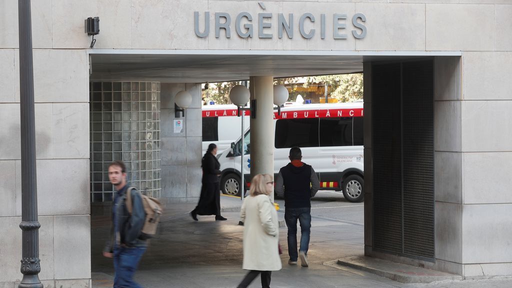 El periodista que cubrió el partido contra el Atalanta aislado en el Hospital Clínico de Valencia por coronavirus