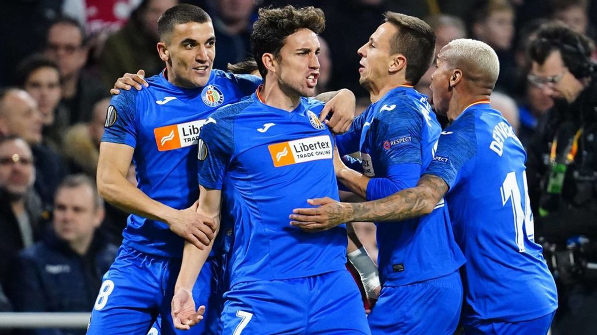 El Getafe se carga al Ajax y sigue soñando en la Europa League El Getafe se carga al Ajax y sigue soñando en la Europa League