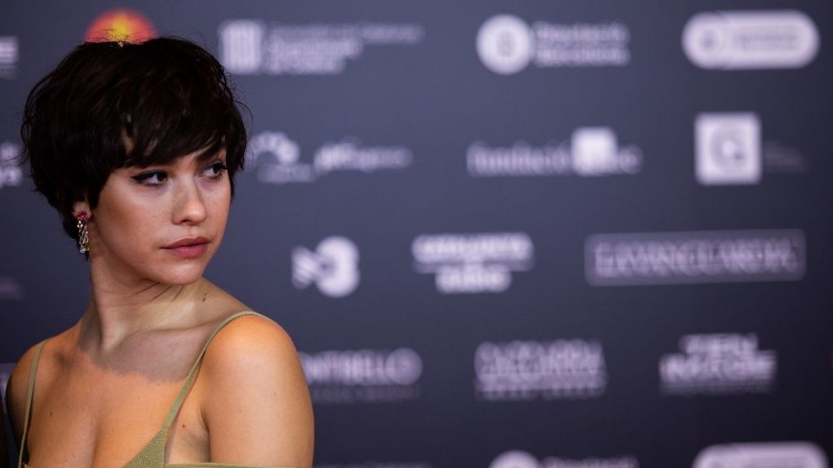 Greta Fernández consigue salir del hotel de París donde estaba retenida tras confirmar que no tiene coronavirus Greta Fernández consigue salir del hotel de París donde estaba retenida tras confirmar que no tiene coronavirus