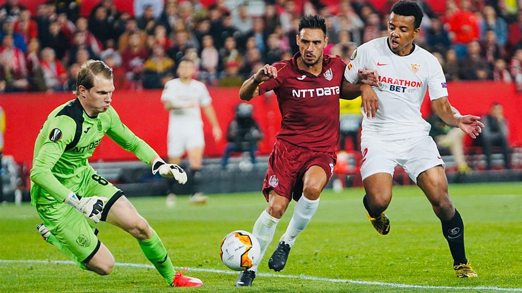 El Sevilla se lleva un buen susto ante el Cluj (0-0) pero ya está en octavos de la Europa League El Sevilla se lleva un buen susto ante el Cluj (0-0) pero ya está en octavos de la Europa League