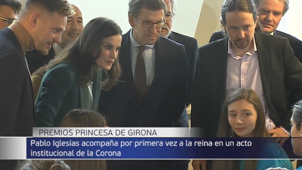 Pablo Iglesias acompaña a la Reina por primera vez en un acto institucional en La Coruña