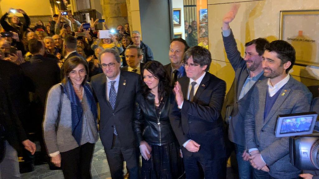 Puigdemont cierra su visita a Perpignan desde la sede de la Generalitat Puigdemont cierra su visita a Perpignan desde la sede de la Generalitat