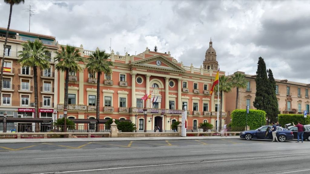 Murcia activa el nivel 3 del protocolo de contaminación ante la entrada de aire de origen africano Murcia activa el nivel 3 del protocolo de contaminación ante la entrada de aire de origen africano