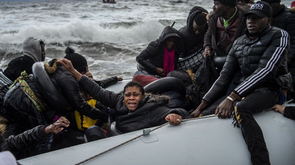 76 000 refugiados ya han cruzado las fronteras de Turquía con Grecia y Bulgaria 76 000 refugiados ya han cruzado las fronteras de Turquía con Grecia y Bulgaria