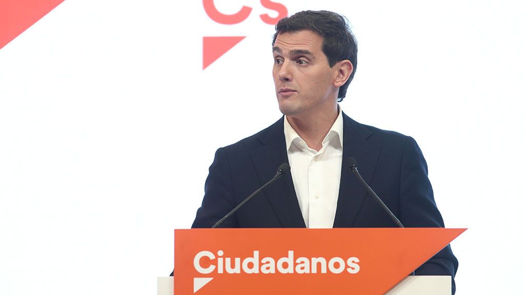 Albert Rivera ficha por un despacho de abogados
