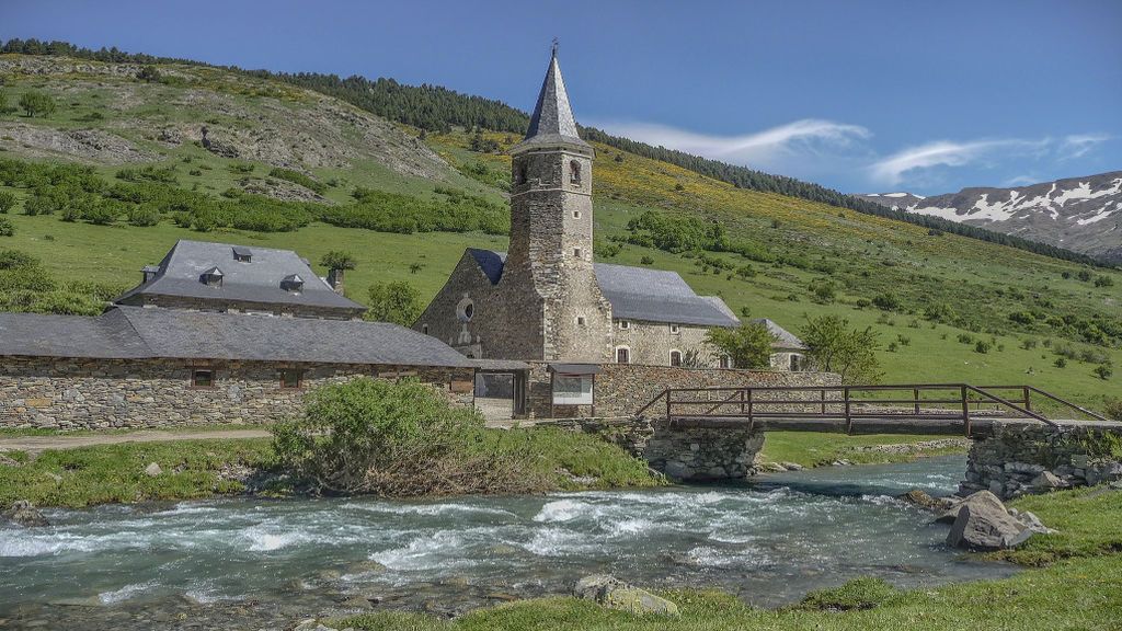 iglesia-pirineos