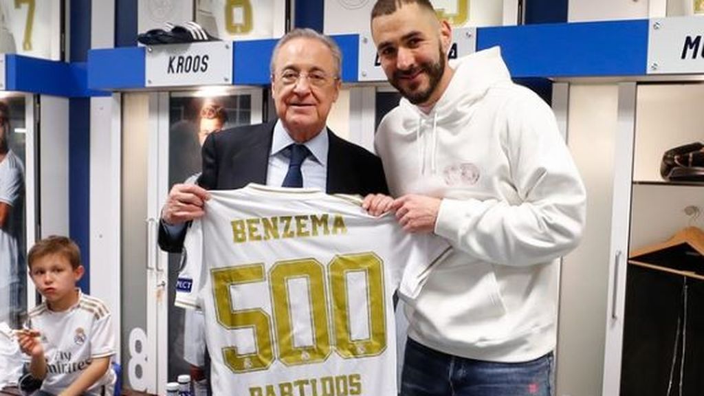 Benzema se hace una foto con Florentino Pérez y pillan al hijo de Kroos comiendo pizza en el vestuario Benzema se hace una foto con Florentino Pérez y pillan al hijo de Kroos comiendo pizza en el vestuario