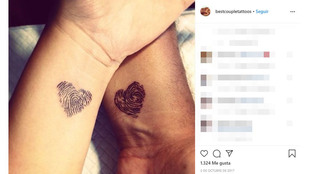 Muchas parejas eligen tatuarse un corazón como símbolo de su amor.