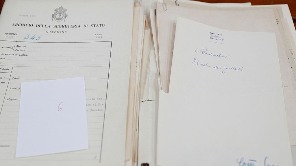 El Vaticano hace públicos los archivos de Pio XII: "Demuestran que no calló ante el genocidio nazi" El Vaticano hace públicos los archivos de Pio XII: "Demuestran que no calló ante el genocidio nazi"