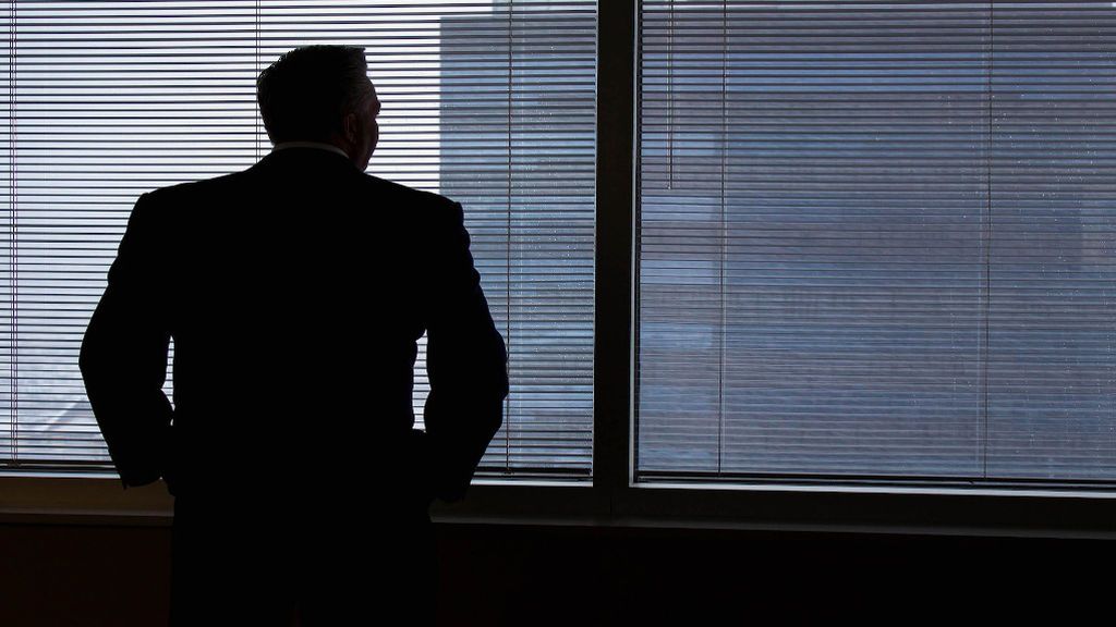 Contrato de compatibilidad para retener el talento senior: qué es y por qué los empresarios lo reclaman