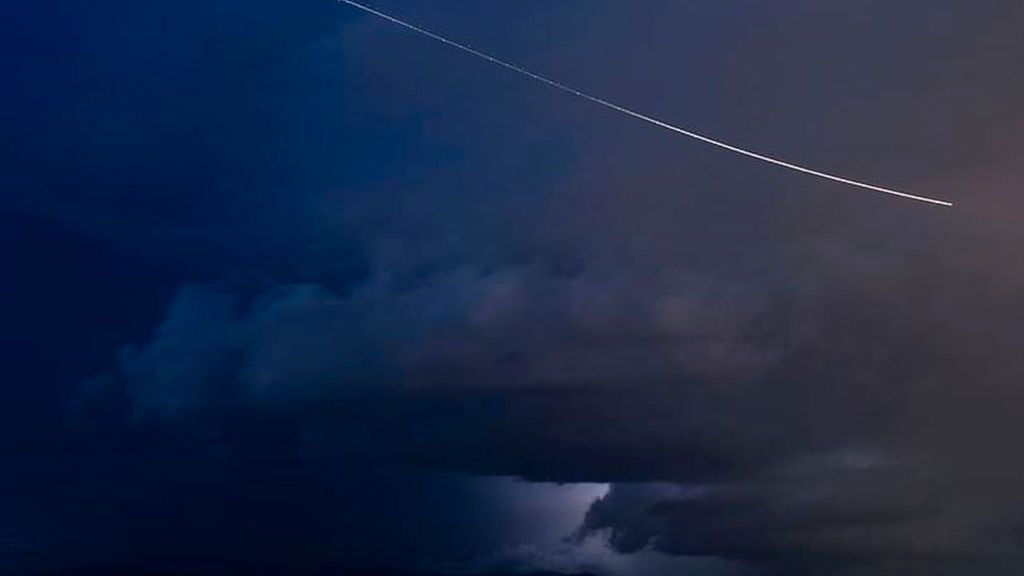 Un meteorito de entre 1,8 y 4 kilómetros se acercará a la Tierra el 29 de abril pero sin riesgo de impacto Un meteorito de entre 1,8 y 4 kilómetros se acercará a la Tierra el 29 de abril pero sin riesgo de impacto