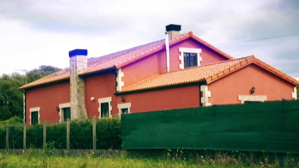 Abet se grababa frente a la casa en la que cometió el triple asesinato