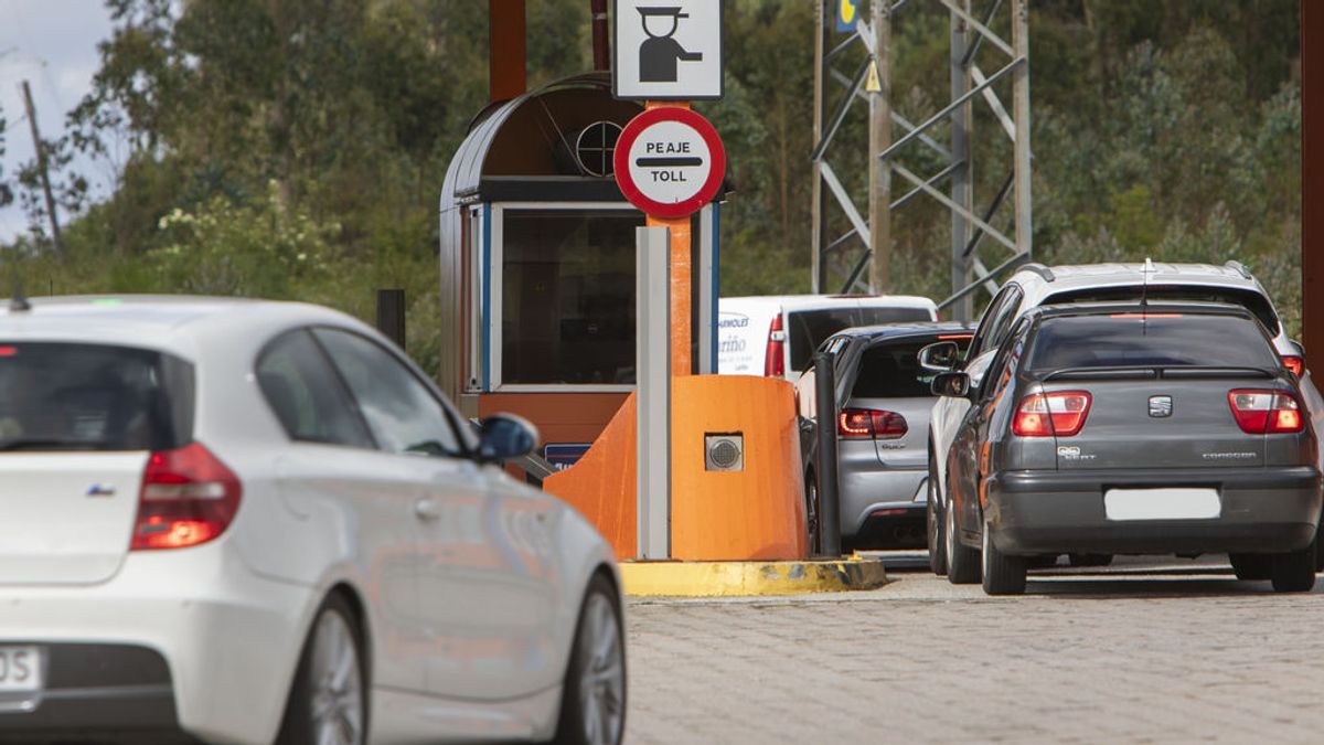 Las constructoras proponen cobrar un peaje en todas las autovías Las constructoras proponen cobrar un peaje en todas las autovías