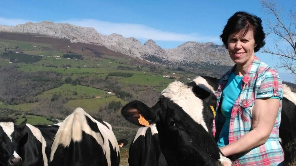 La leche a 0,46 euros enfada a los ganaderos cántabros: “Es una burla, un insulto”