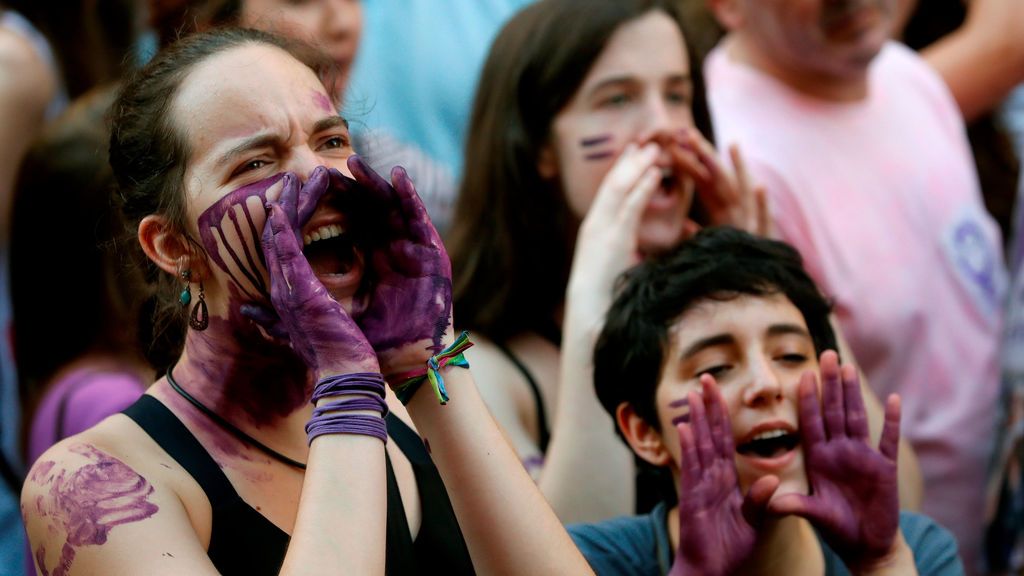 “Sólo el sí es sí": así cambia el Código Penal con la ley propuesta por Irene Montero “Sólo el sí es sí": así cambia el Código Penal con la ley propuesta por Irene Montero