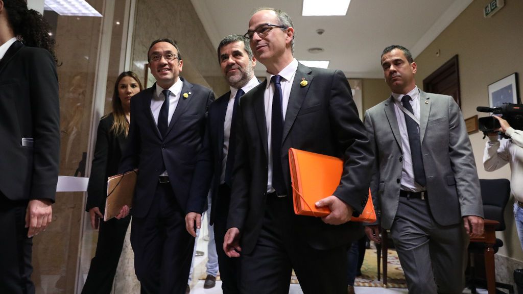 Rull y Turull podrán salir de prisión durante 12 horas al día Rull y Turull podrán salir de prisión durante 12 horas al día