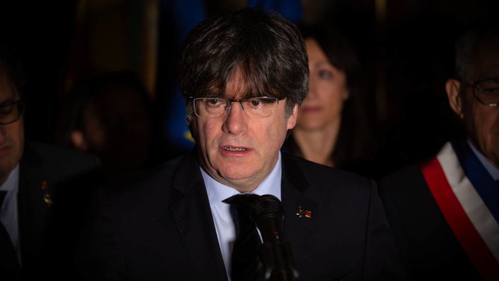 Una juez de Girona pide al Supremo que investigue a Puigdemont por corrupción Una juez de Girona pide al Supremo que investigue a Puigdemont por corrupción
