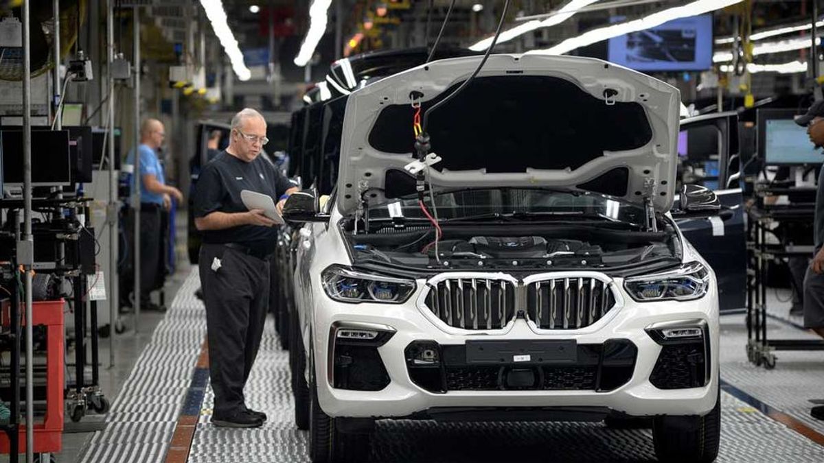 BMW rediseña su logo por primera vez en dos décadas BMW rediseña su logo por primera vez en dos décadas