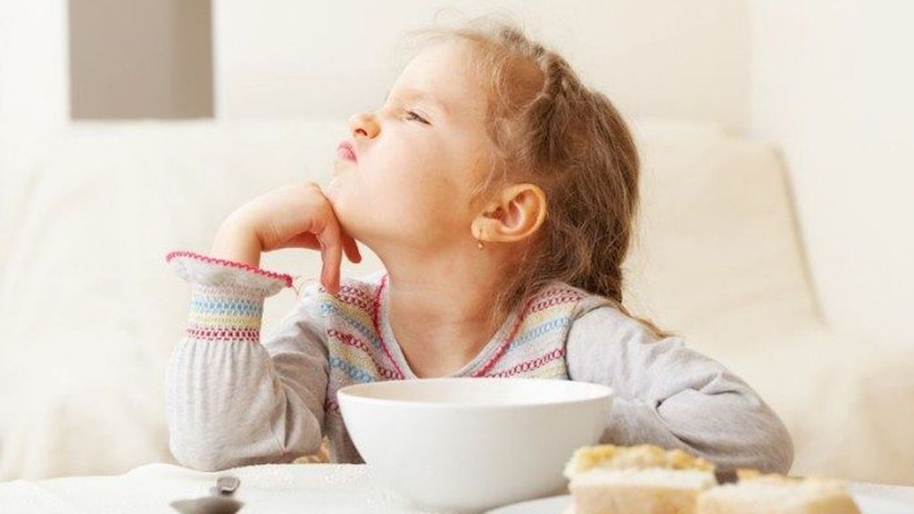 Muchos niños se niegan a probar aquellos platos que tienen verdura o pescado.