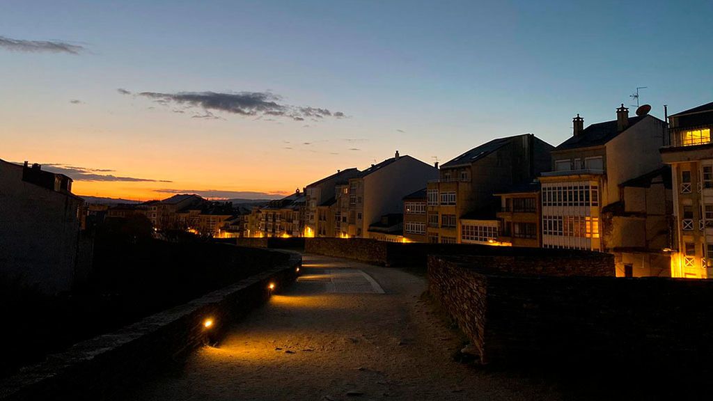 Muralla de Lugo al atardecer