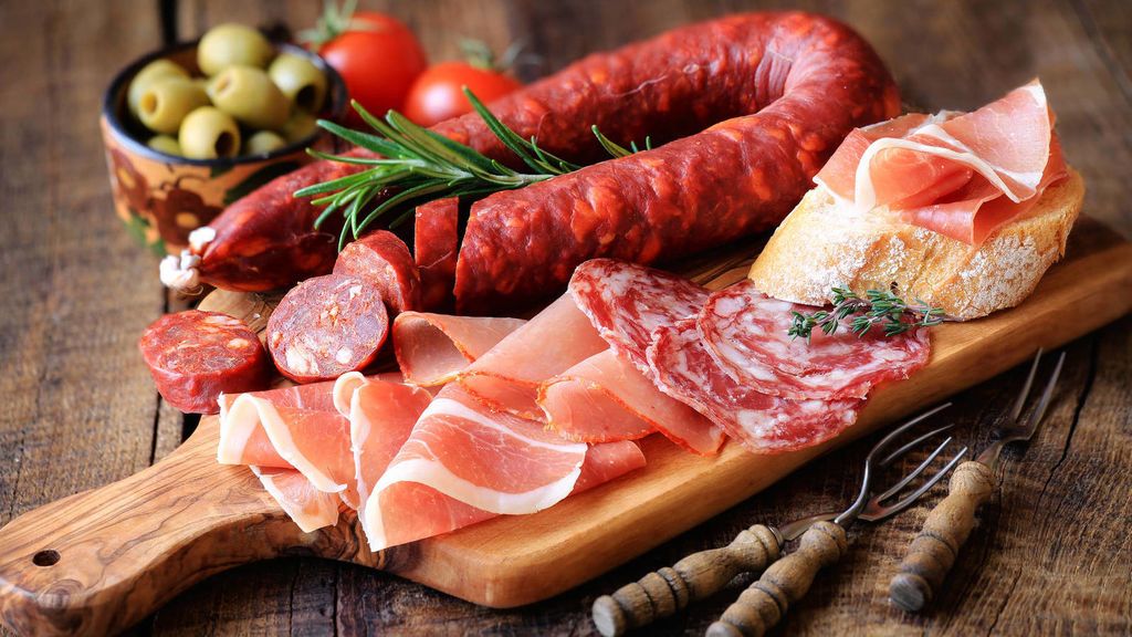 Las gestantes pueden comer otros productos como jamón york.