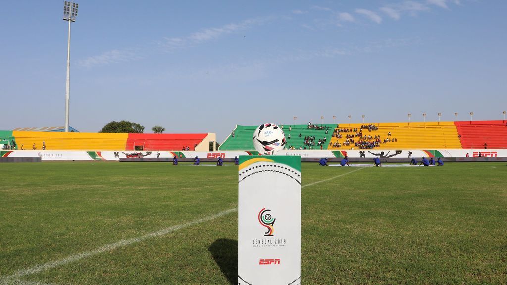 Fallecen nueve futbolistas de un mismo equipo en un accidente de autobús en Guinea Fallecen nueve futbolistas de un mismo equipo en un accidente de autobús en Guinea
