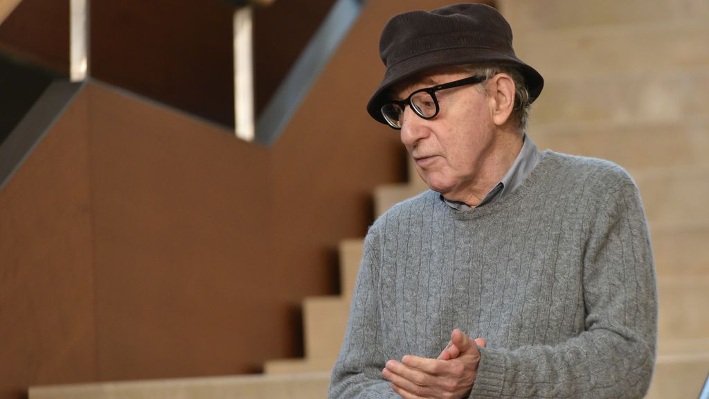 Hachette decide no publicar las memorias de Woody Allen tras anunciarlas el martes Hachette decide no publicar las memorias de Woody Allen tras anunciarlas el martes