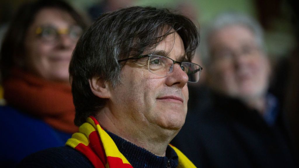 Puigdemont insta a Sánchez a que reconozca Cataluña como nación en la mesa de negociación Puigdemont insta a Sánchez a que reconozca Cataluña como nación en la mesa de negociación