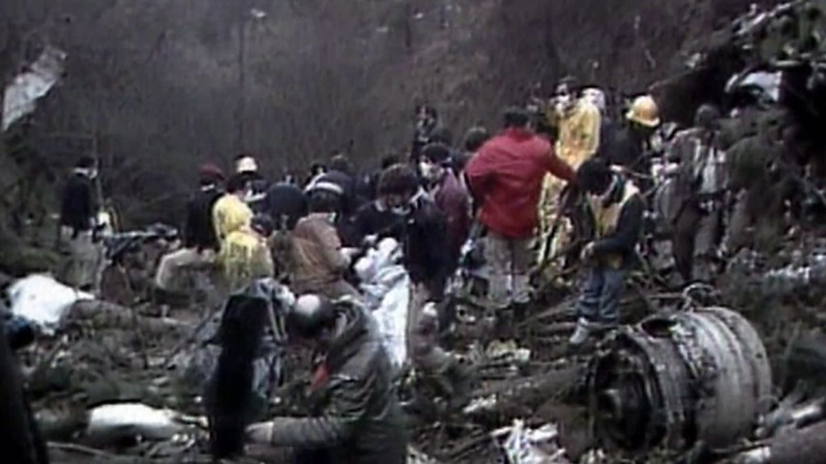 La tragedia del Monte Oiz: una catástrofe aérea que pudo ser provocada por el grupo terrorista ETA