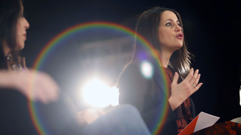 Arrimadas arrasa en las primarias de Ciudadanos Arrimadas arrasa en las primarias de Ciudadanos