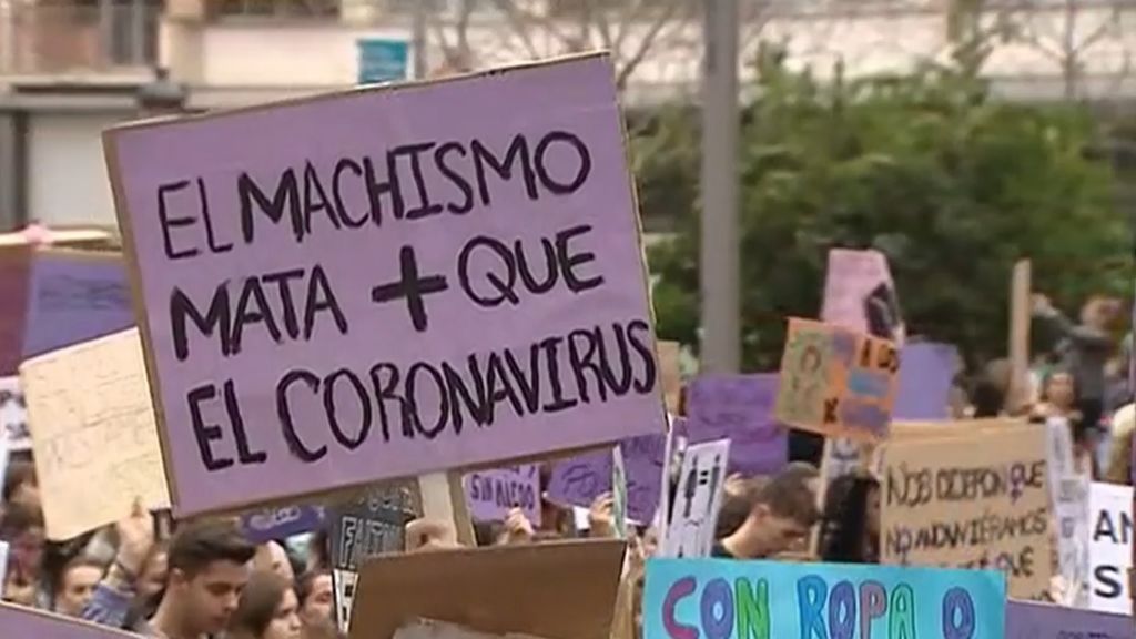 Manifestación por el 8M en Madrid: la marcha trascurre con ambiente reivindicativo por la igualdad