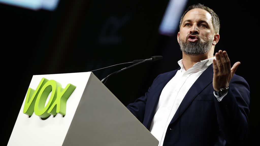 En el 8M Abascal llama a las feministas "locas de odio" y las acusa de "pedofilia y corrupción de menores" En el 8M Abascal llama a las feministas "locas de odio" y las acusa de "pedofilia y corrupción de menores"